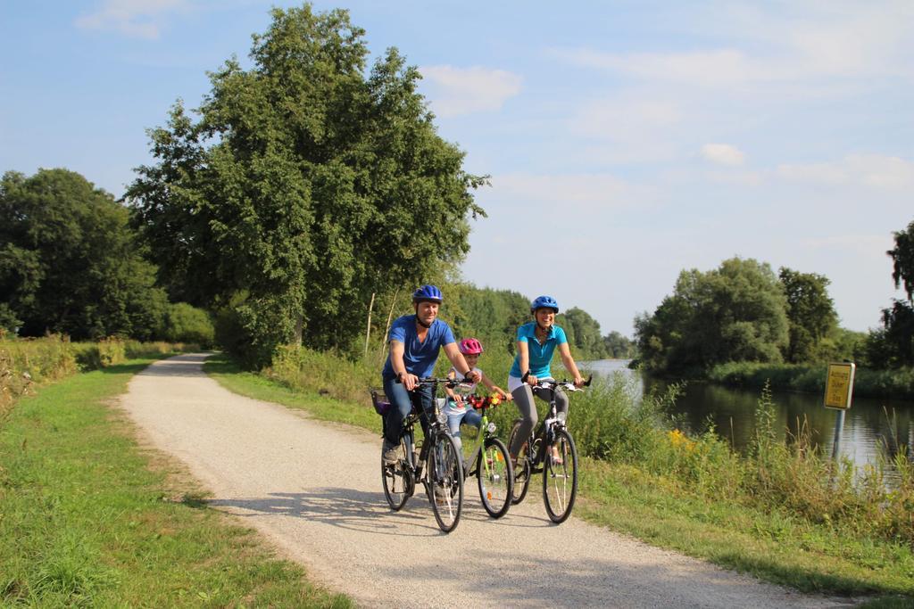 Gaestehaus Suedheide Hambühren Zewnętrze zdjęcie
